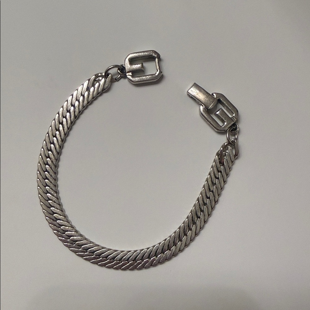 VINTAGE GIVENCHY Silver Chain Bracelet